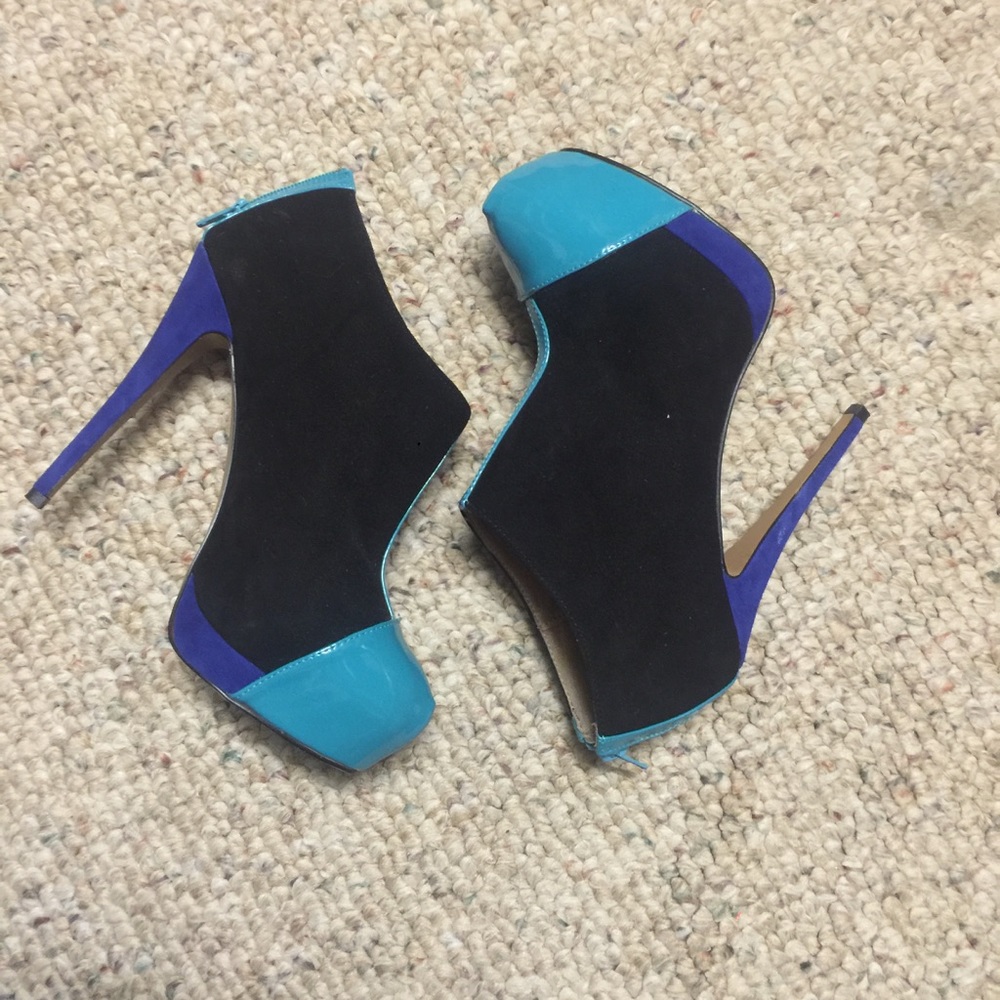‼️ Color block ALDO Platforms
